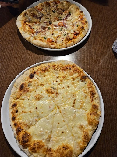 Yasmin's 1 Döner & Pizza  photo 7